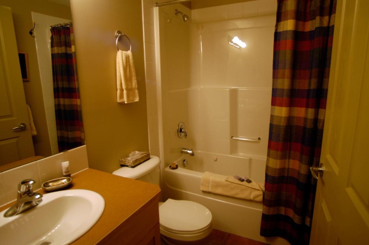 Apartment 406, Indigenous Artefacts Canmore Luaran gambar